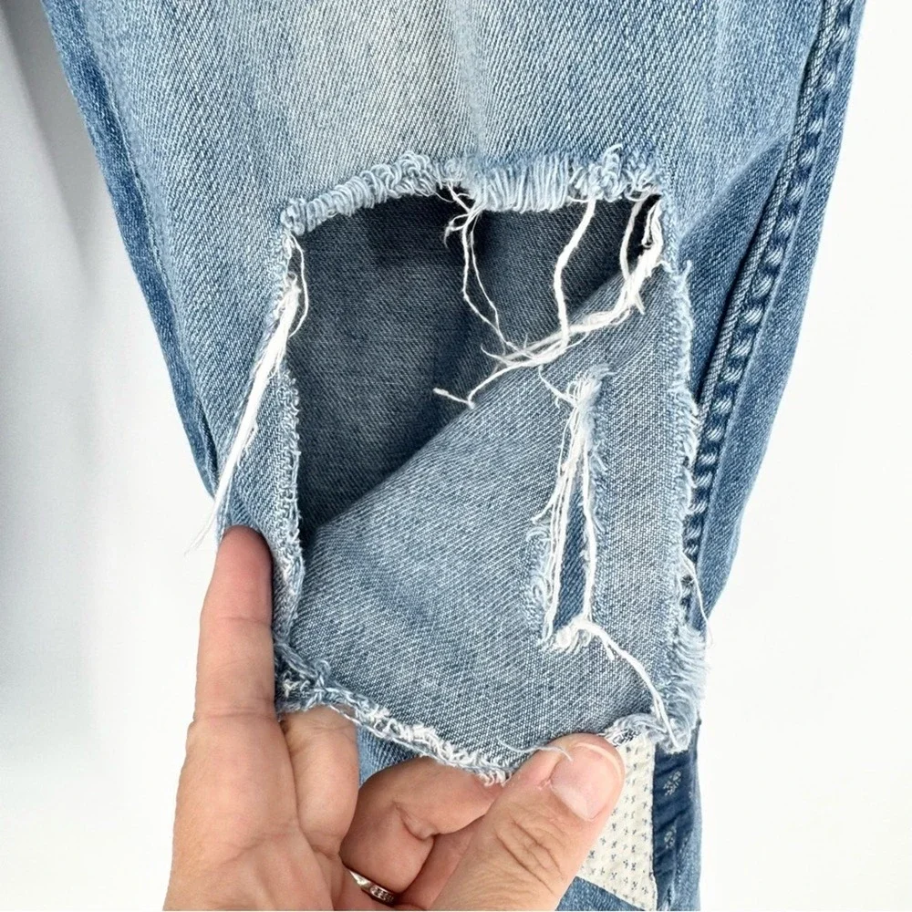 FP We The Free Down To Earth Patched Ripped Tapered Blue Jeans Sz 29 Boho Hippie